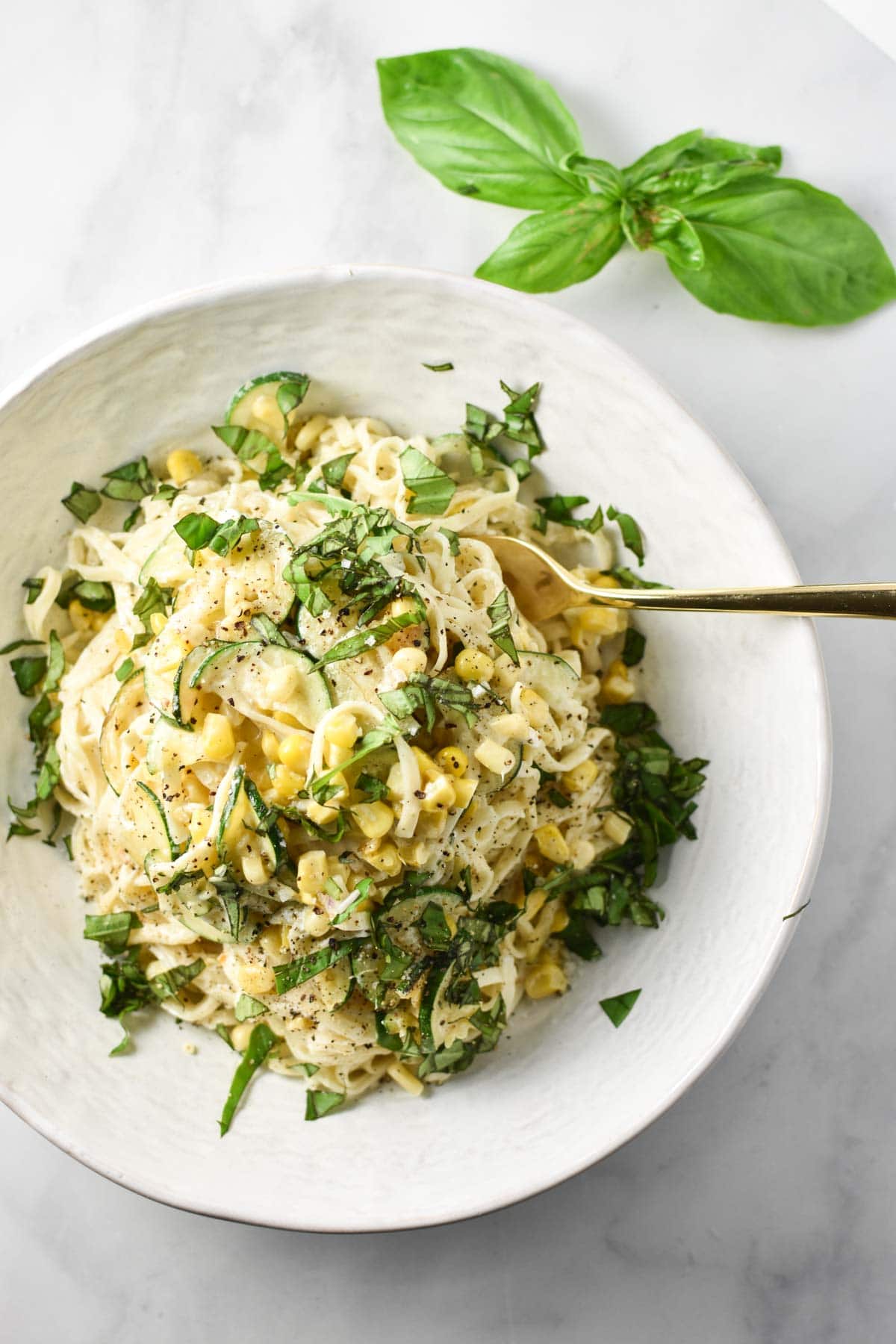 corn, zucchini and goat cheese pasta