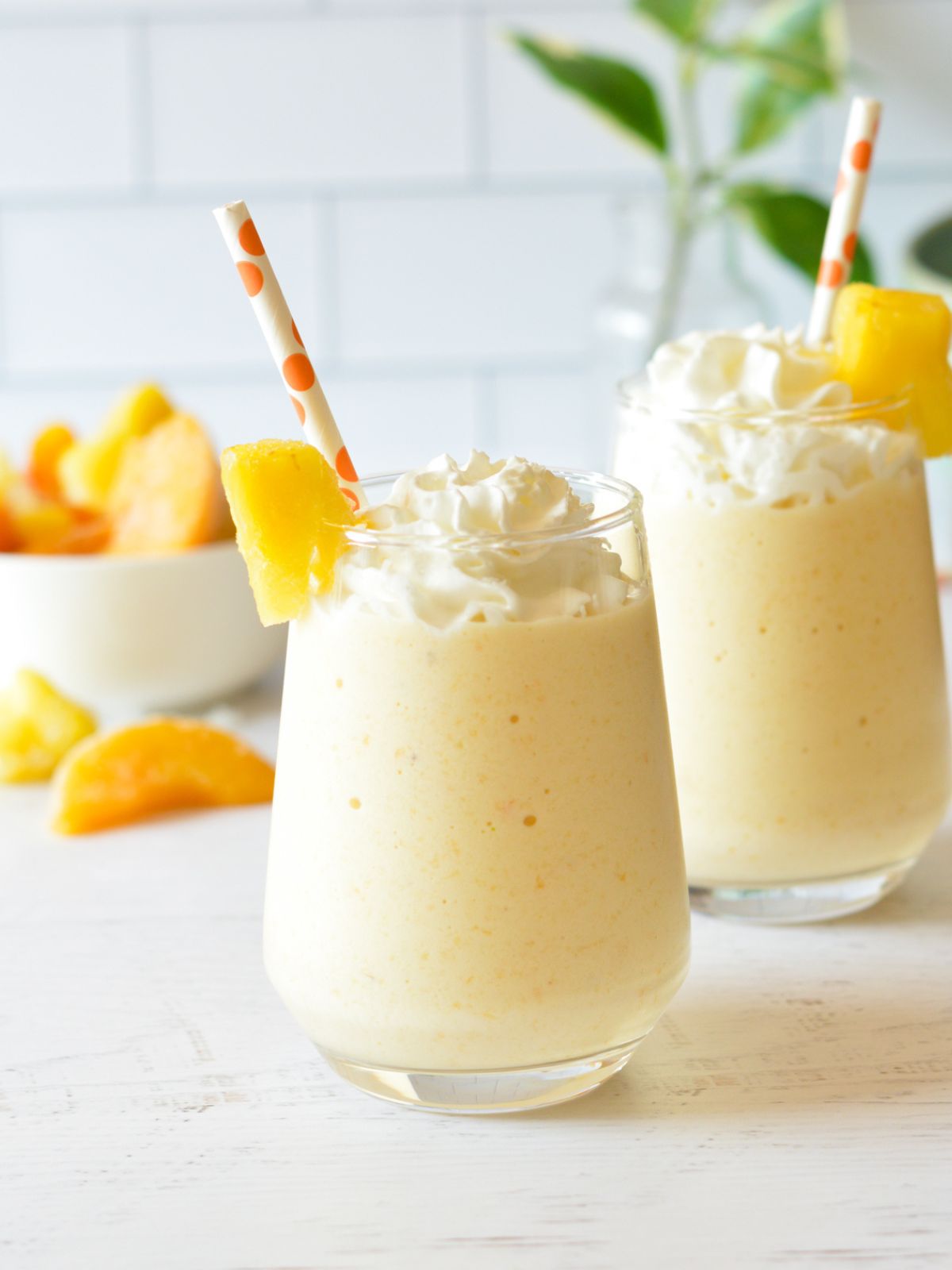 peach pineapple smoothie