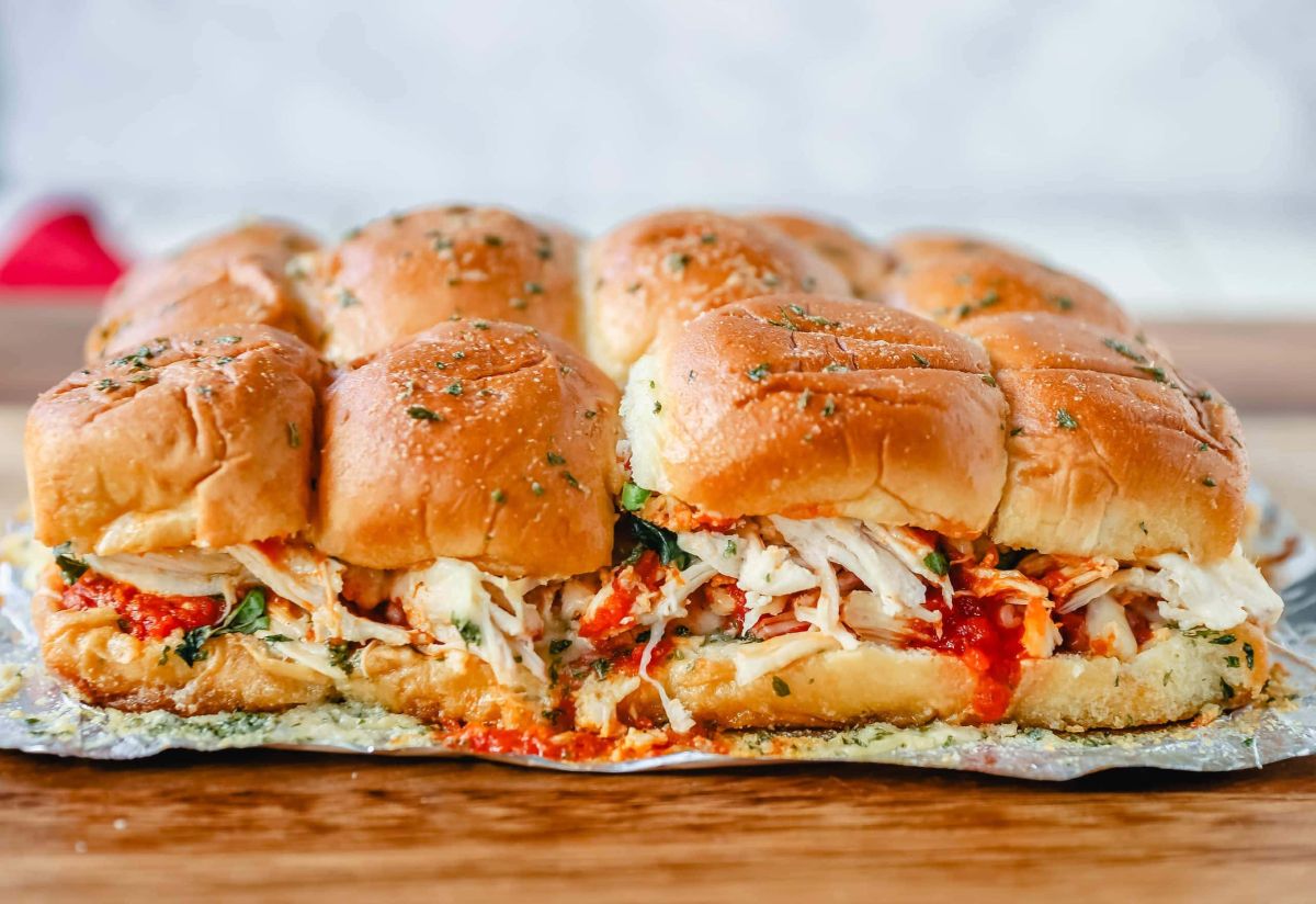 baked chicken parm sliders