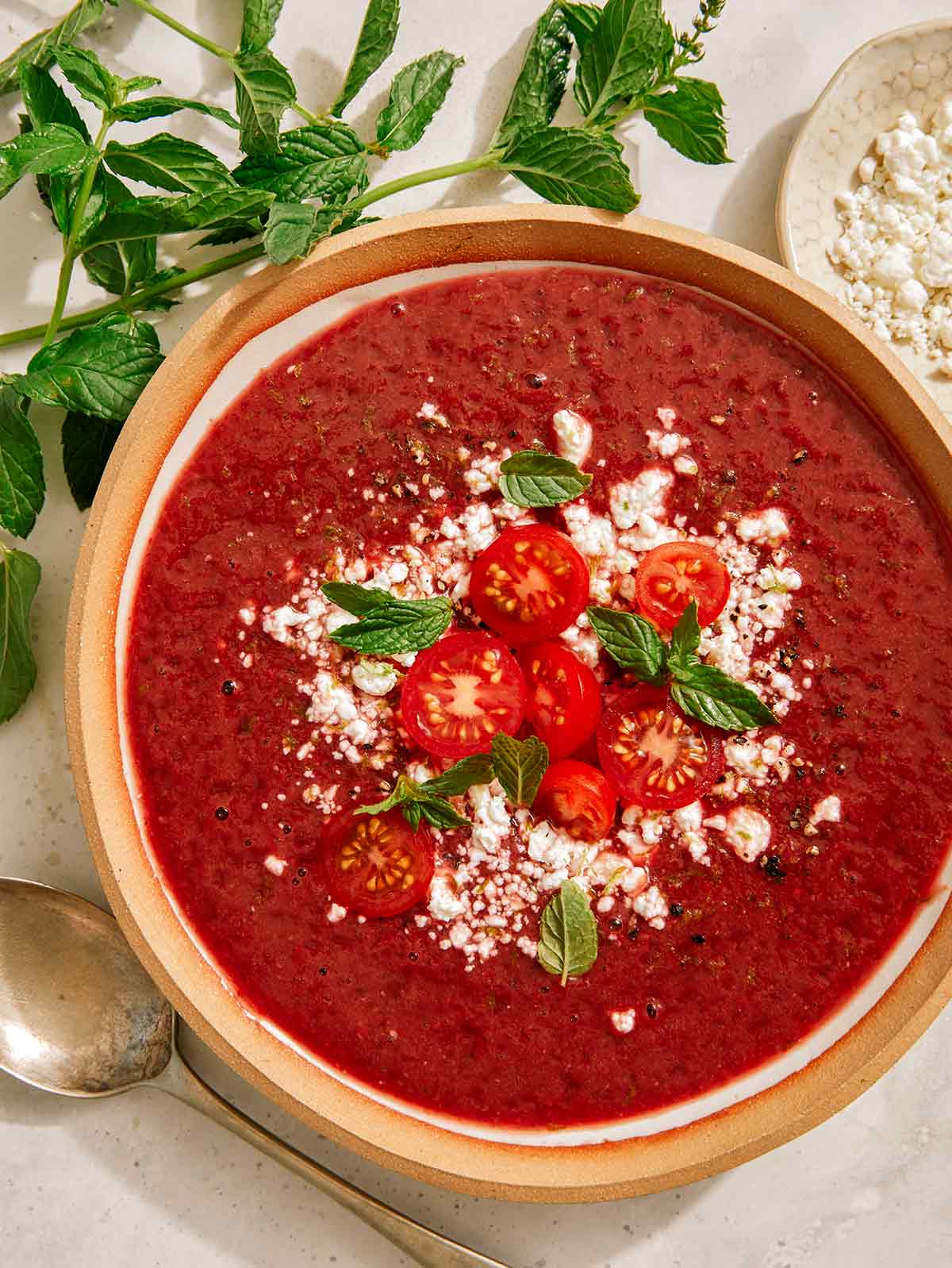 strawberry tomato gazpacho soup