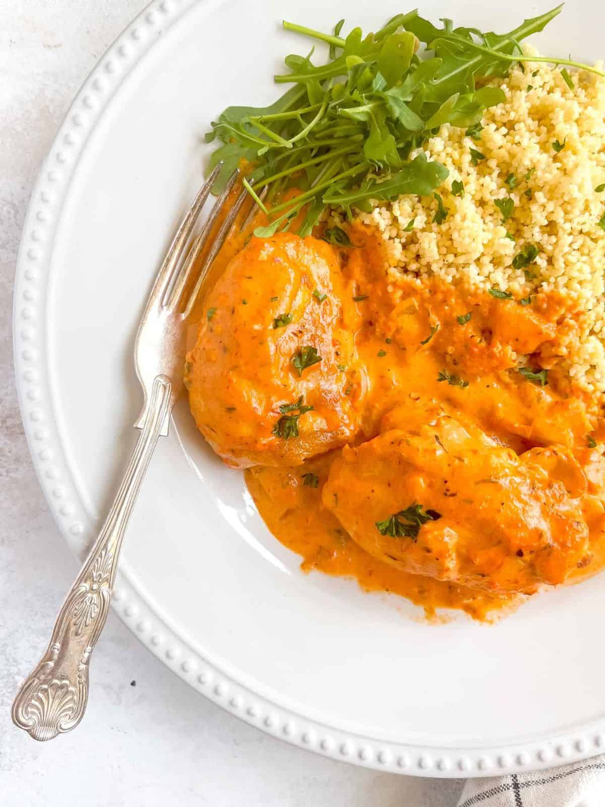 roasted red pepper chicken skillet