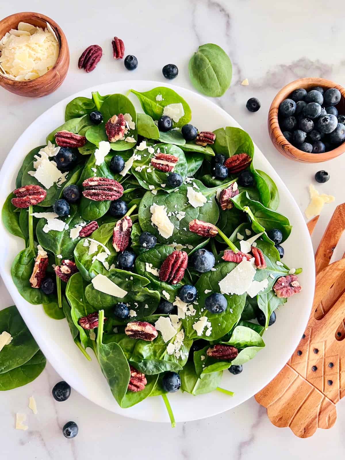 spinach blueberry salad