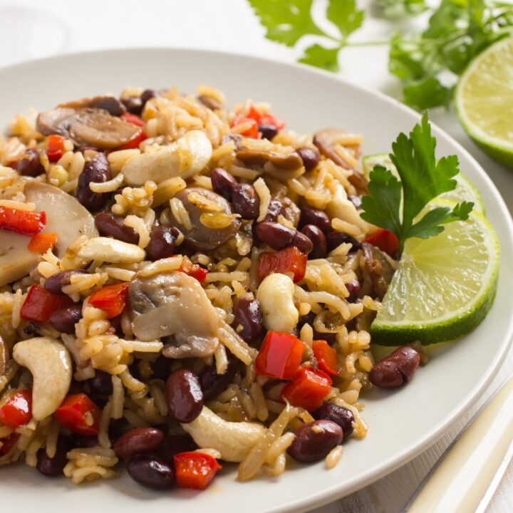 healthy brown rice with mushrooms
