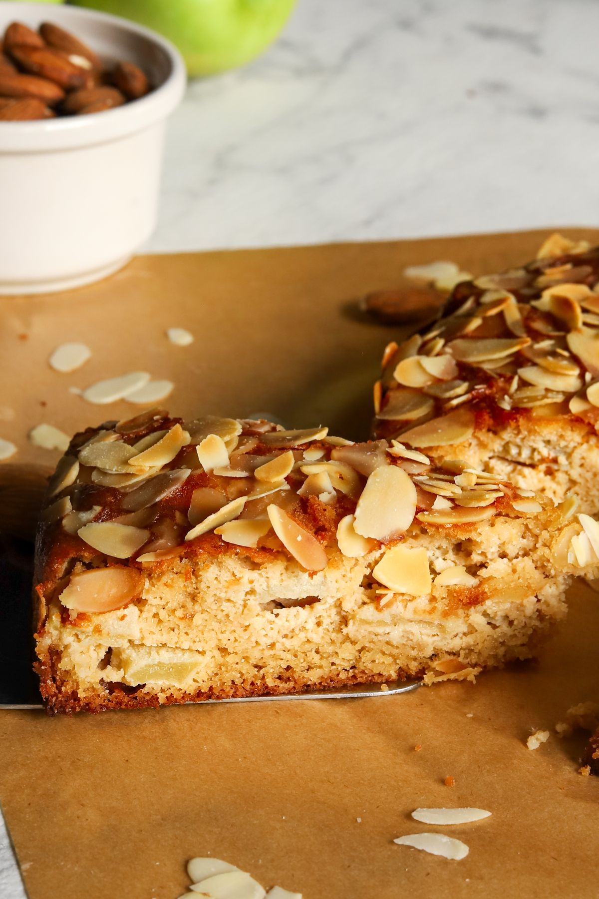 Yummy Almond Flour Apple Cake