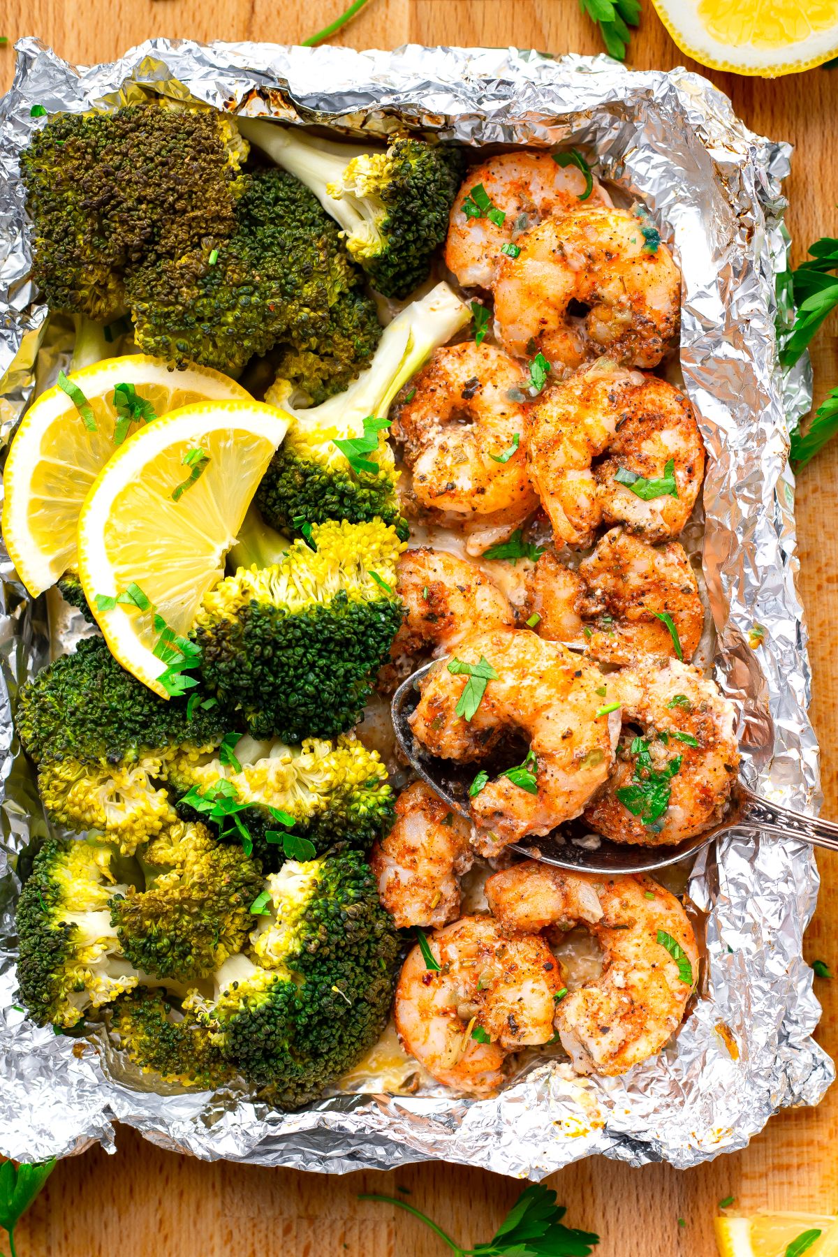 Baked Shrimp and Broccoli Foil Packs
