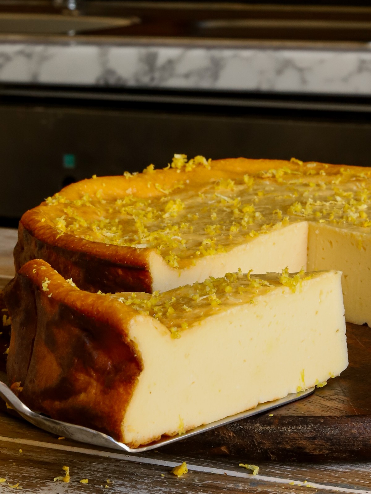 Healthy Flourless Protein Lemon Cake