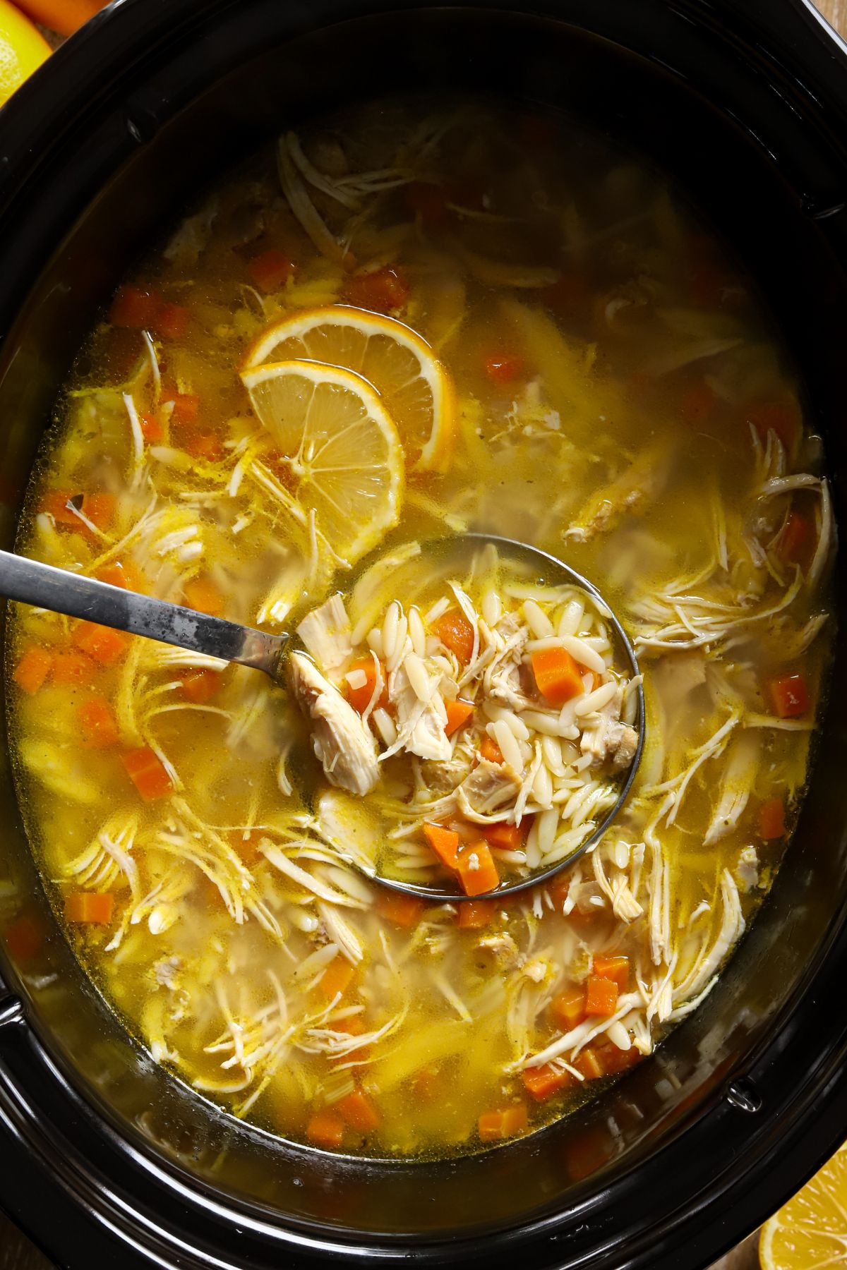 Easy Crockpot Chicken Lemon Soup