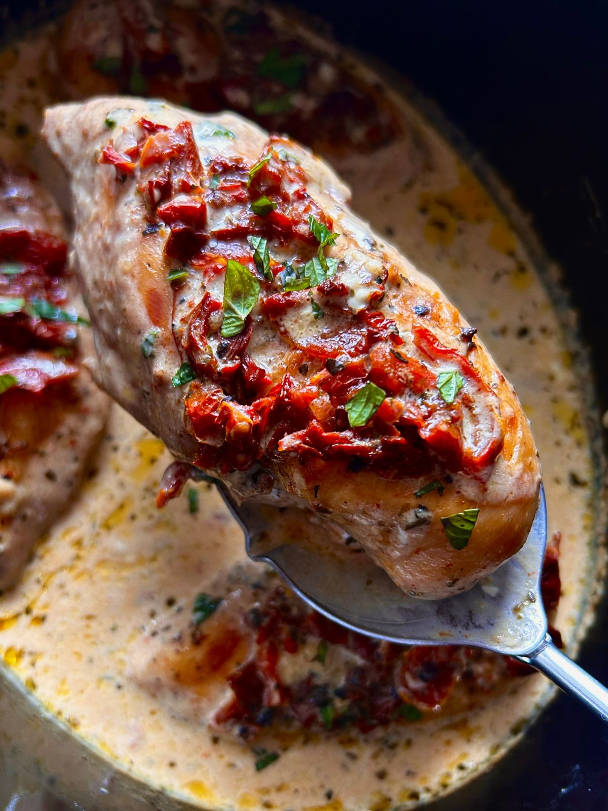 Delectable Crockpot Marry Me Chicken