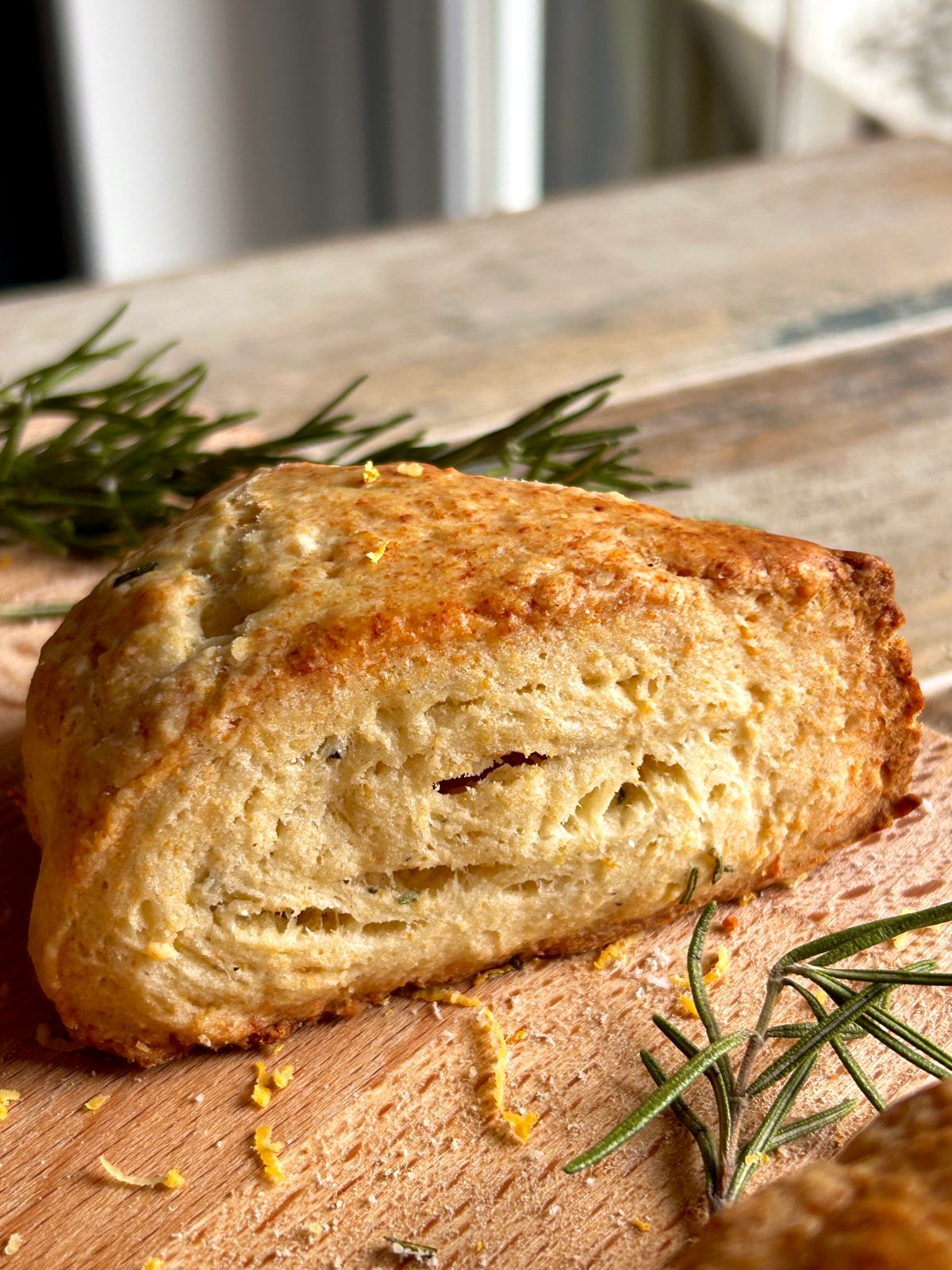 Healthy Parmesan Cottage Cheese Scones
