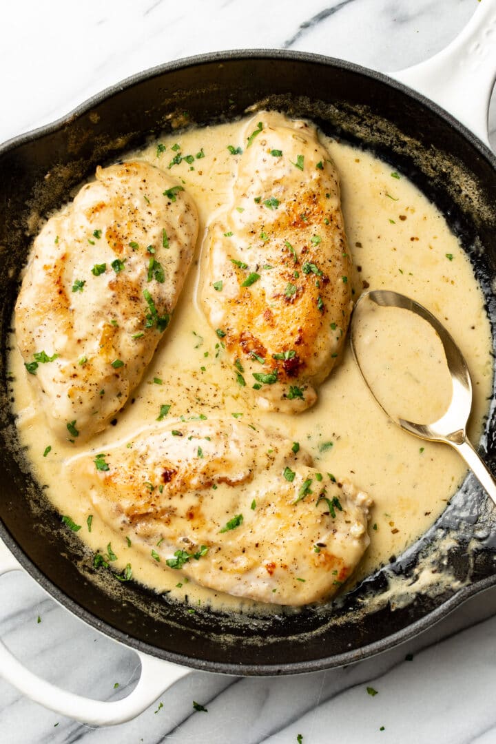 Creamy Chicken in White Wine Sauce