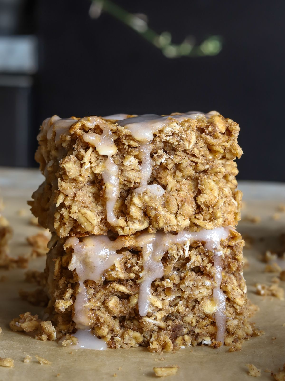 Nutritious Cinnamon Roll Baked Oatmeal with Cottage Cheese