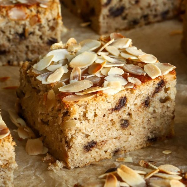 Banana Breakfast Cake