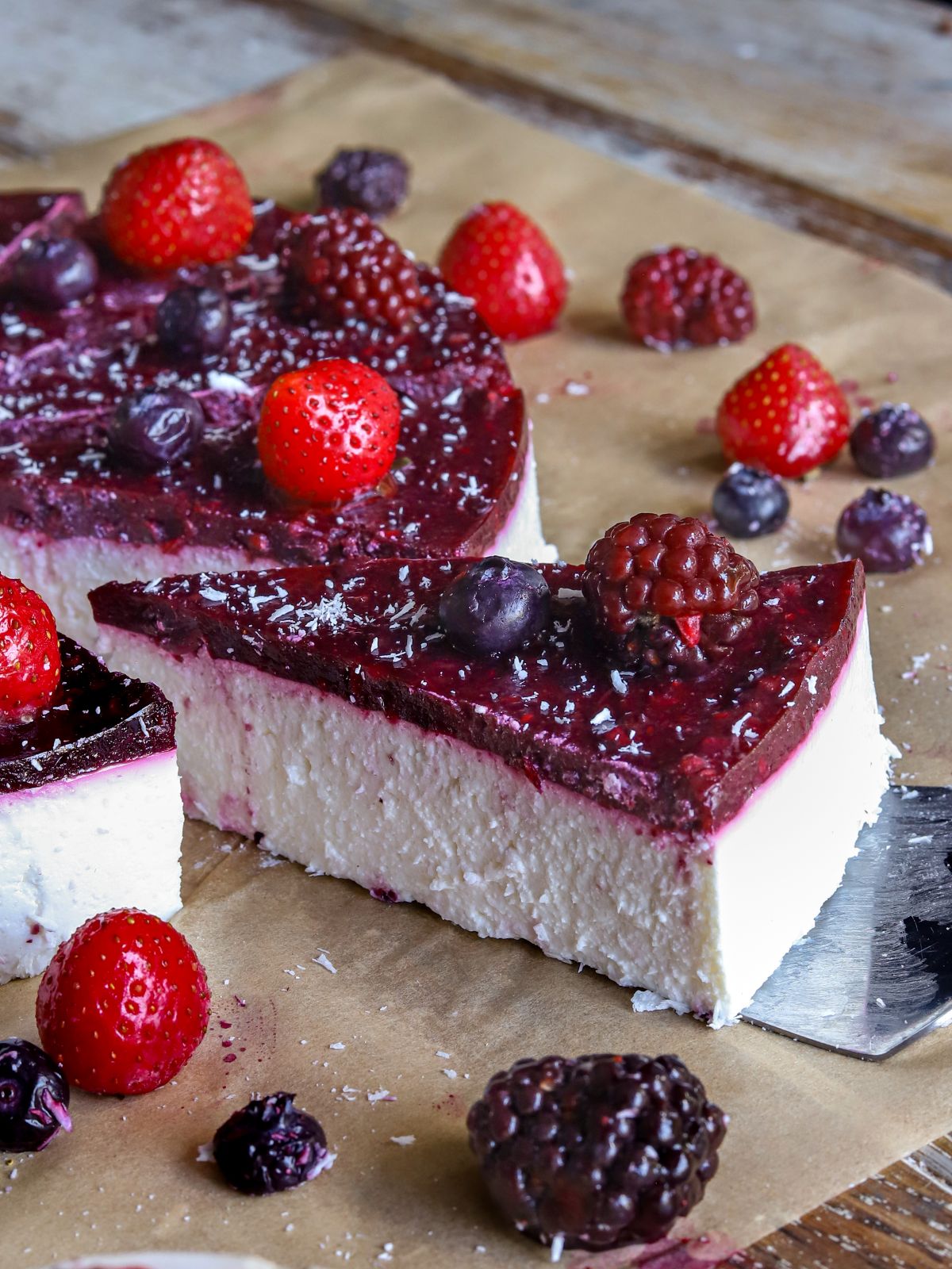 Yummy Protein Berry Cake