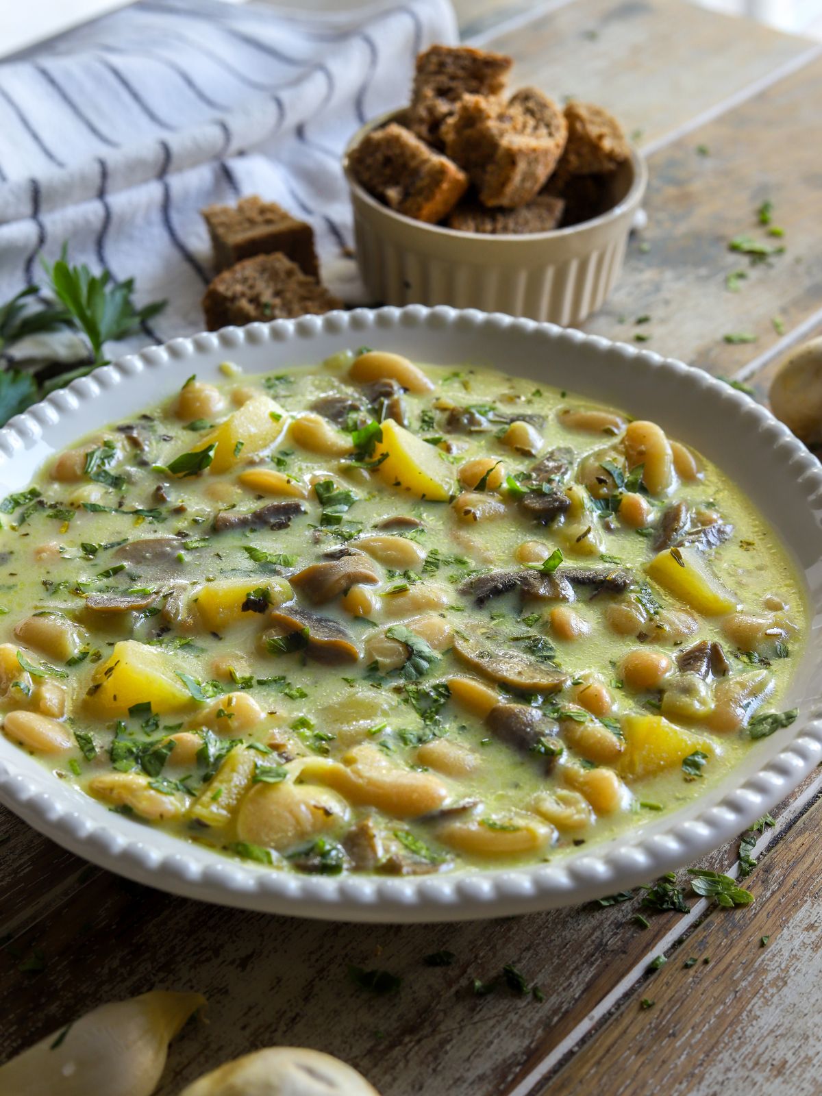 Nutritious White Bean Mushroom Stew
