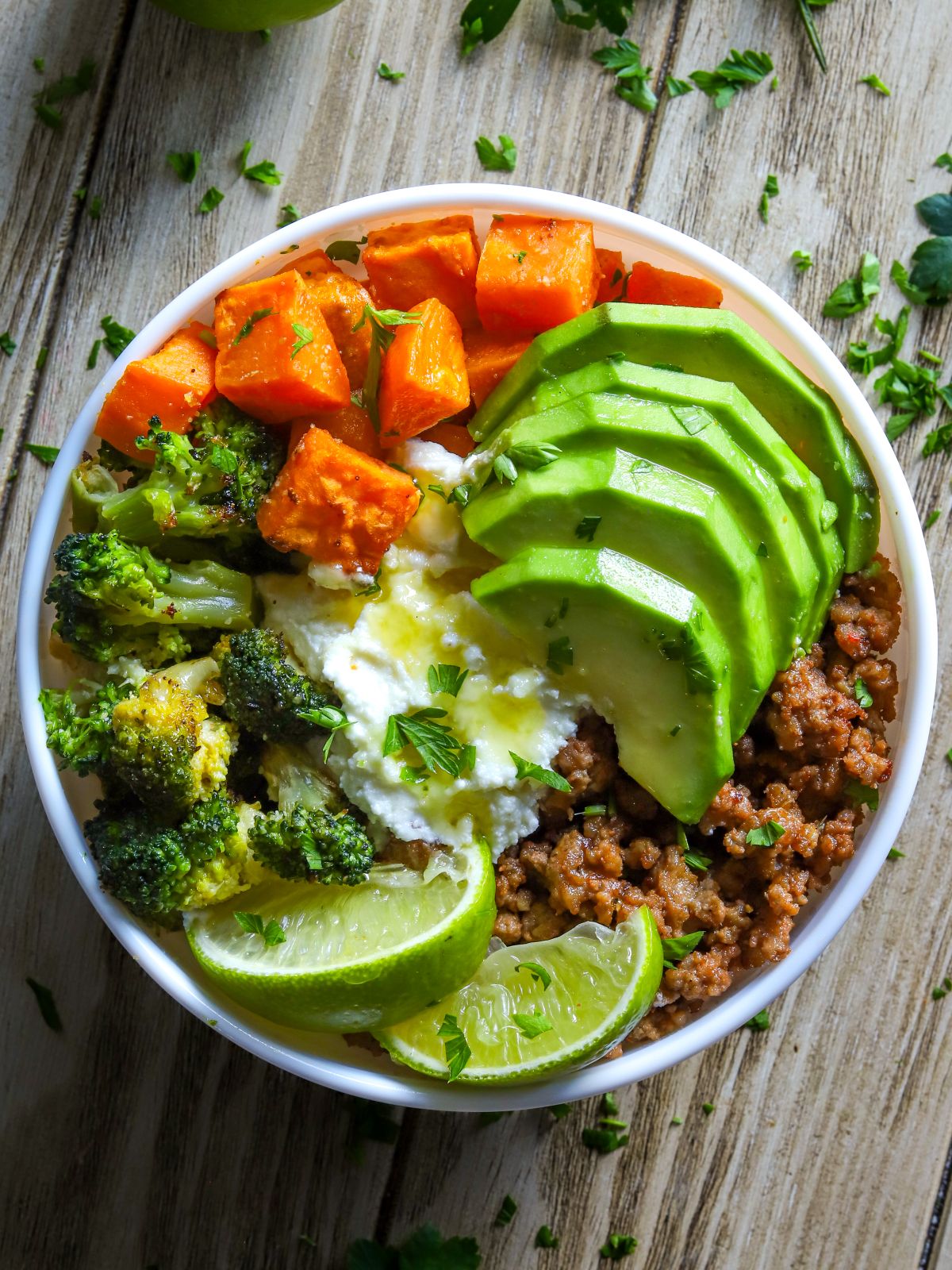 Yummy Sweet Potato Breakfast Beef Bowls